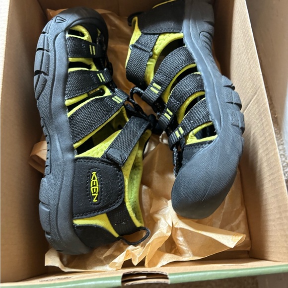 Kids Keen Newport H2 sandal - Picture 7 of 12